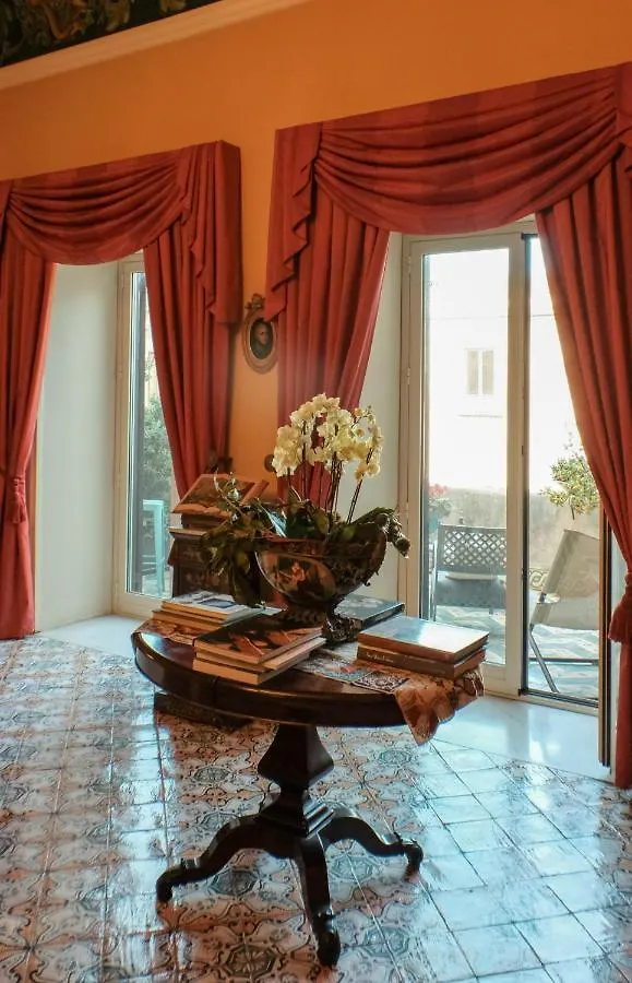 Donna Guia Suite Palermo Bed & Breakfast