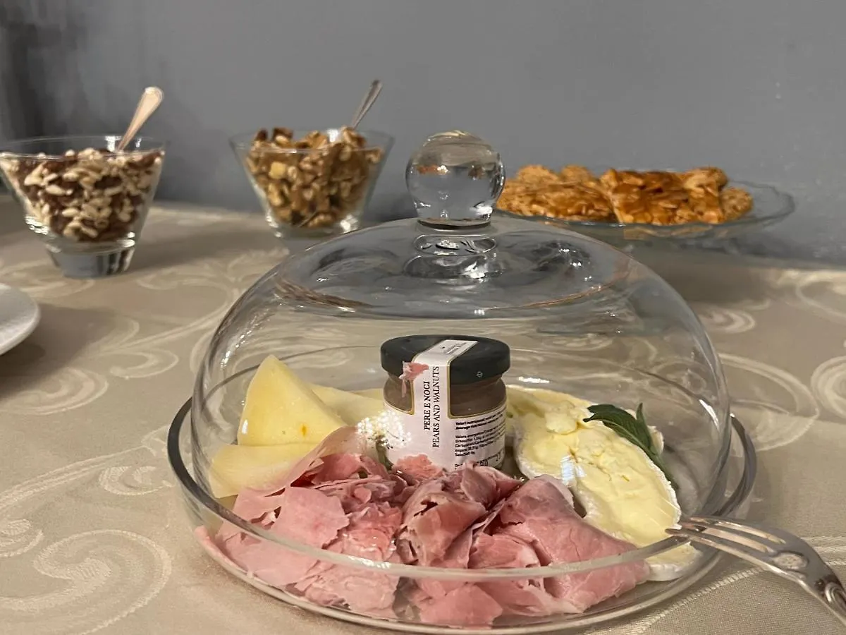 Bed & Breakfast Donna Guia Suite Palermo Italy